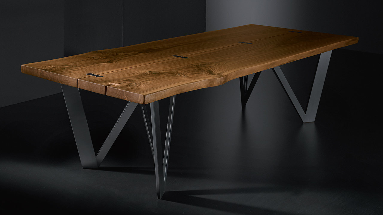 Vero Table with Geometrica metal legs