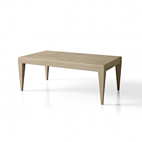 Coffee table with structure in oak